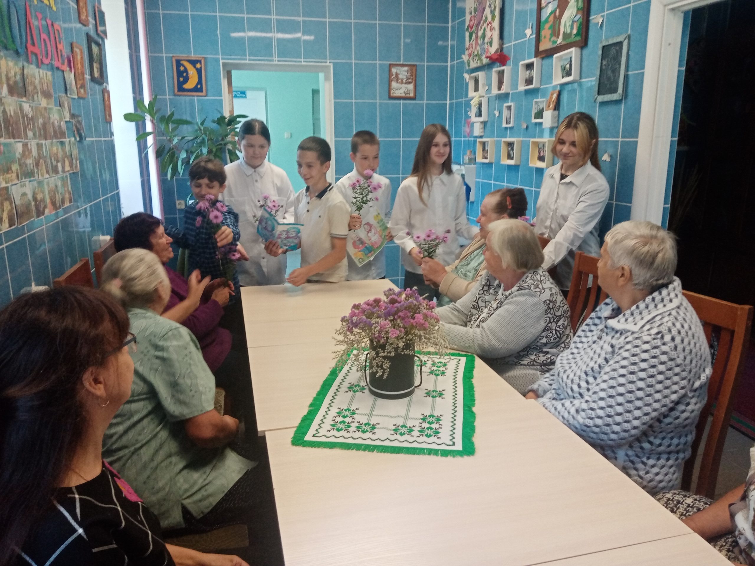 Праздничное мероприятие, посвященное Всемирному дню пожилых людей